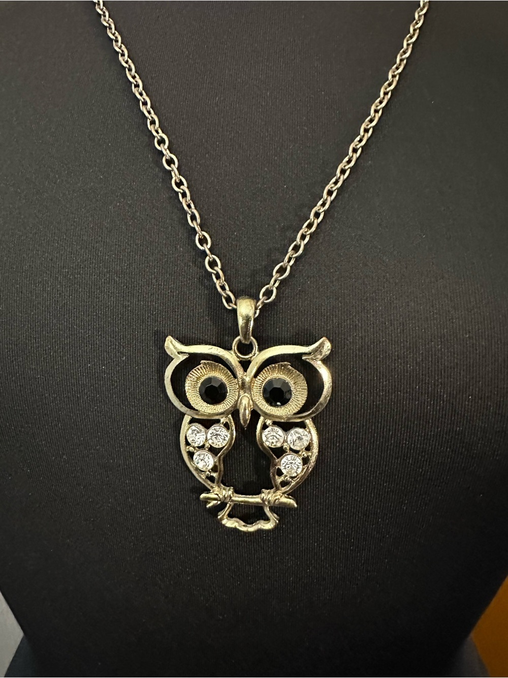 Vintage Gold tone Owl Pendant Necklace with Rhinestones